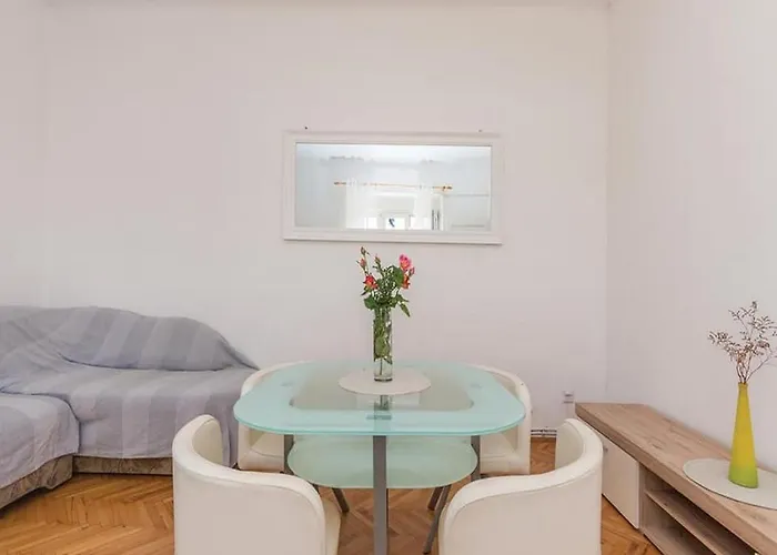 Marjan Διαμέρισμα *